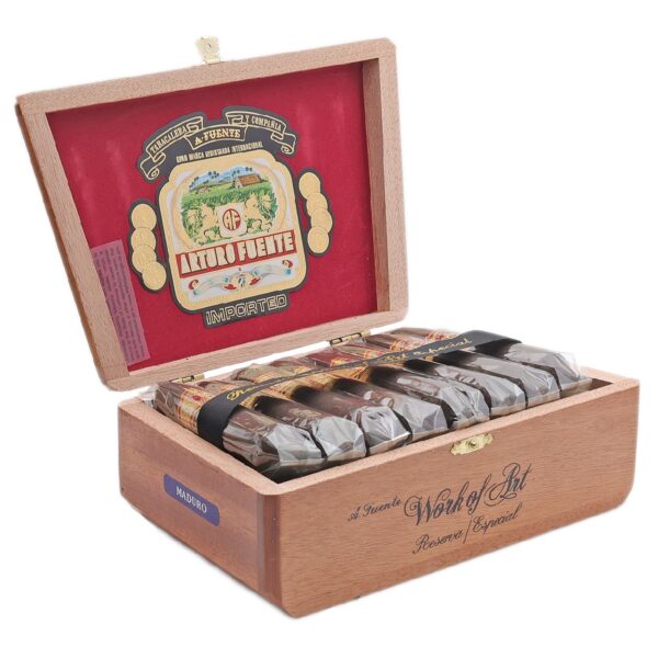 Arturo Fuente Hemingway Work of Art Maduro (4.9" x 60)