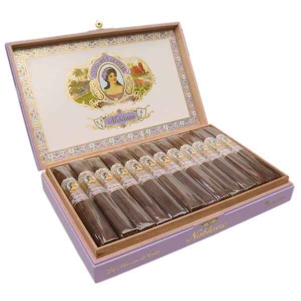 La Aroma de Cuba Noblesse Coronation (6.0" x 52)