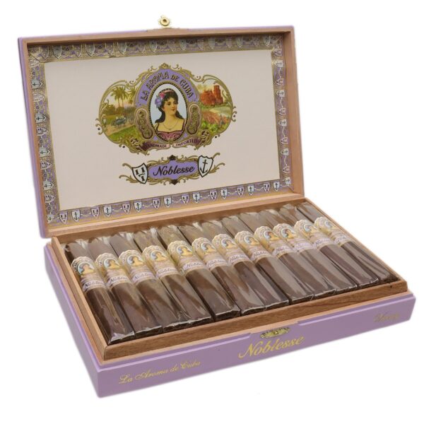 La Aroma de Cuba Noblesse Viceroy (6.13" x 52)
