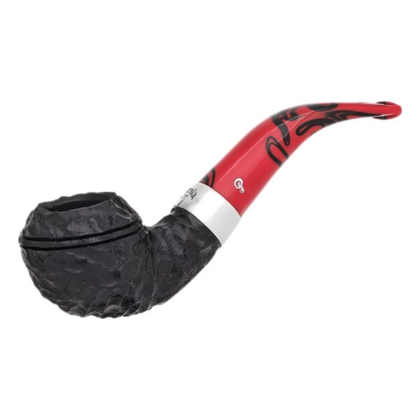 Peterson Pipes Dracula Rusticated (999) Fishtail
